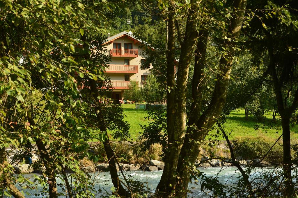 Aparthotel La Casa Al Noce Mezzana  Exteriér fotografie