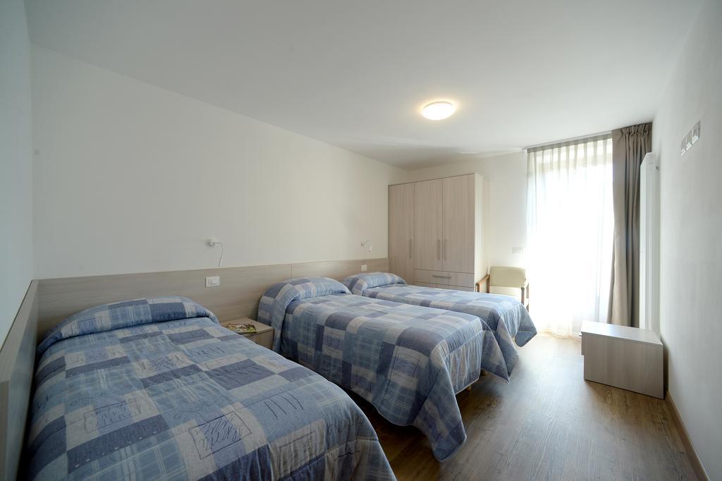 Aparthotel La Casa Al Noce Mezzana  Exteriér fotografie